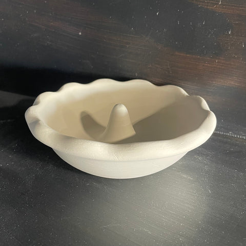 Scalloped Ring Dish